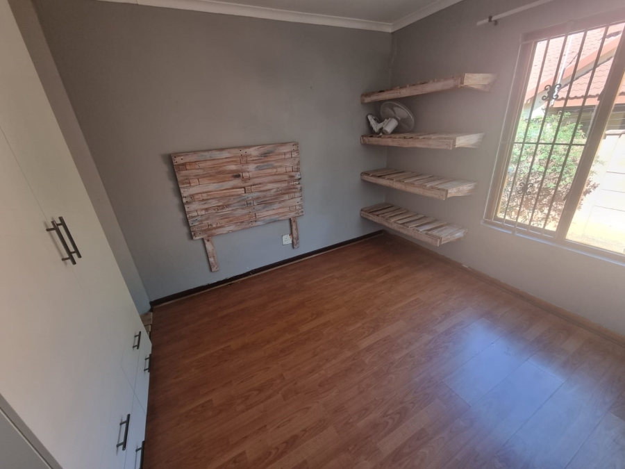 3 Bedroom Property for Sale in Liefde en Vrede Gauteng