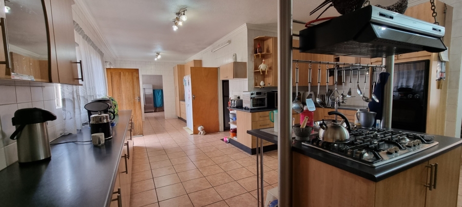 8 Bedroom Property for Sale in Sunward Park Gauteng
