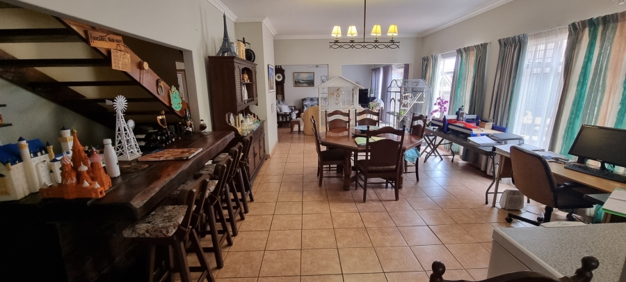 8 Bedroom Property for Sale in Sunward Park Gauteng