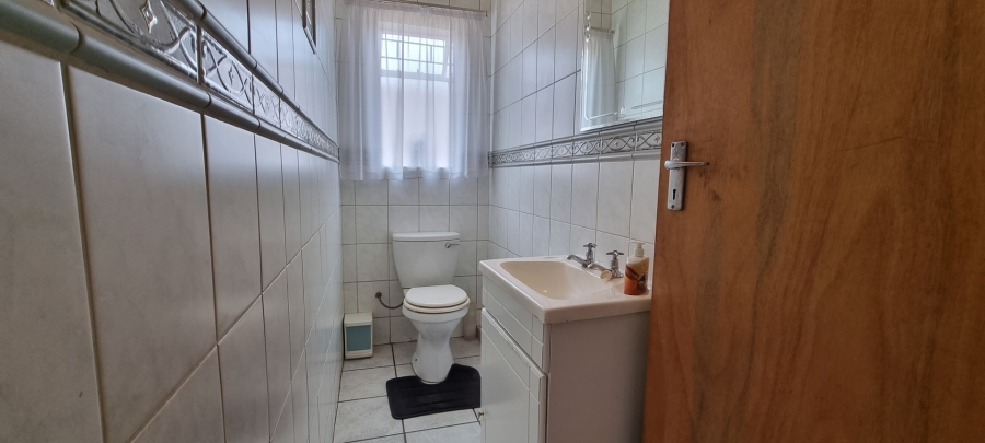 8 Bedroom Property for Sale in Sunward Park Gauteng