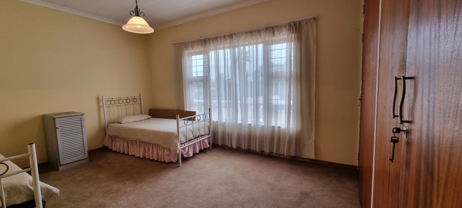 8 Bedroom Property for Sale in Sunward Park Gauteng