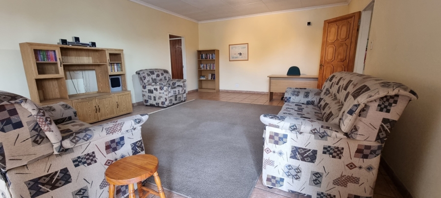 8 Bedroom Property for Sale in Sunward Park Gauteng