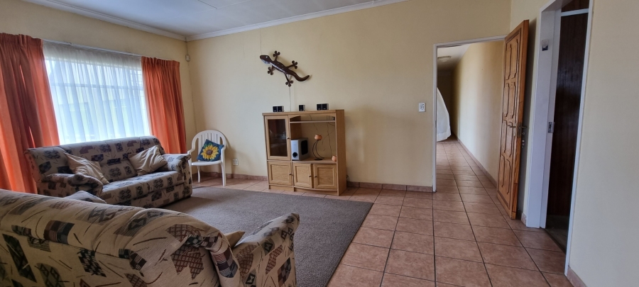 8 Bedroom Property for Sale in Sunward Park Gauteng