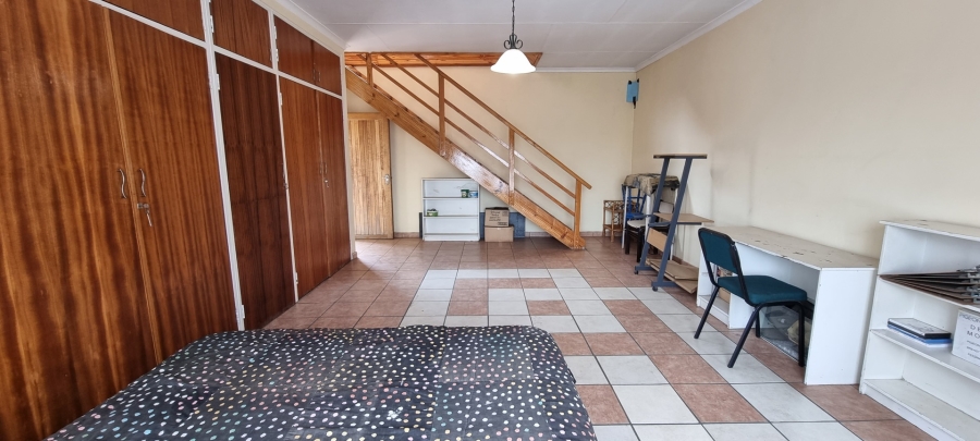 8 Bedroom Property for Sale in Sunward Park Gauteng