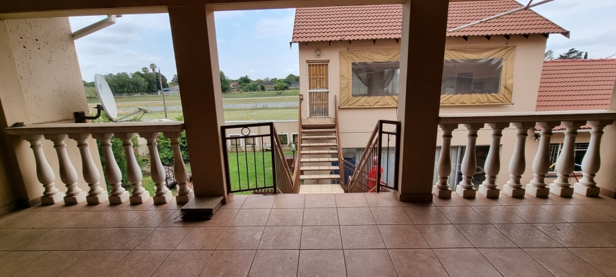 8 Bedroom Property for Sale in Sunward Park Gauteng