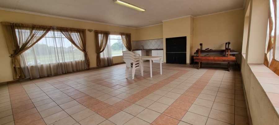 8 Bedroom Property for Sale in Sunward Park Gauteng