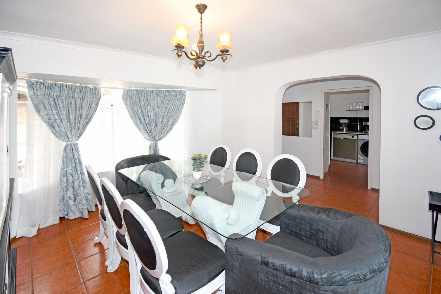 To Let 5 Bedroom Property for Rent in Ferndale Gauteng