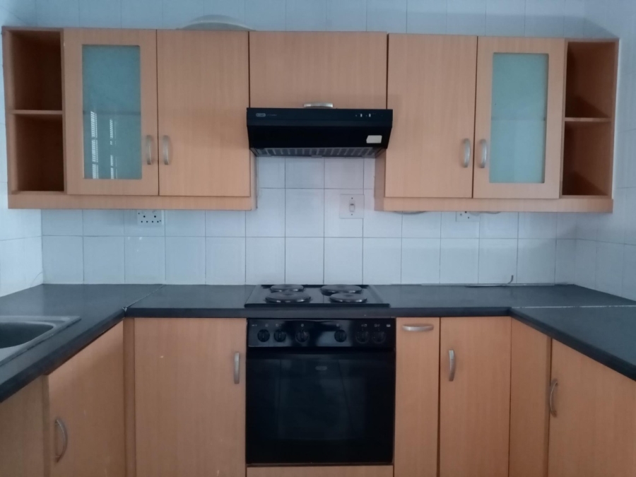 2 Bedroom Property for Sale in Bassonia Gauteng