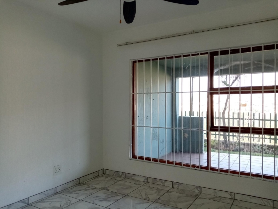 2 Bedroom Property for Sale in Bassonia Gauteng