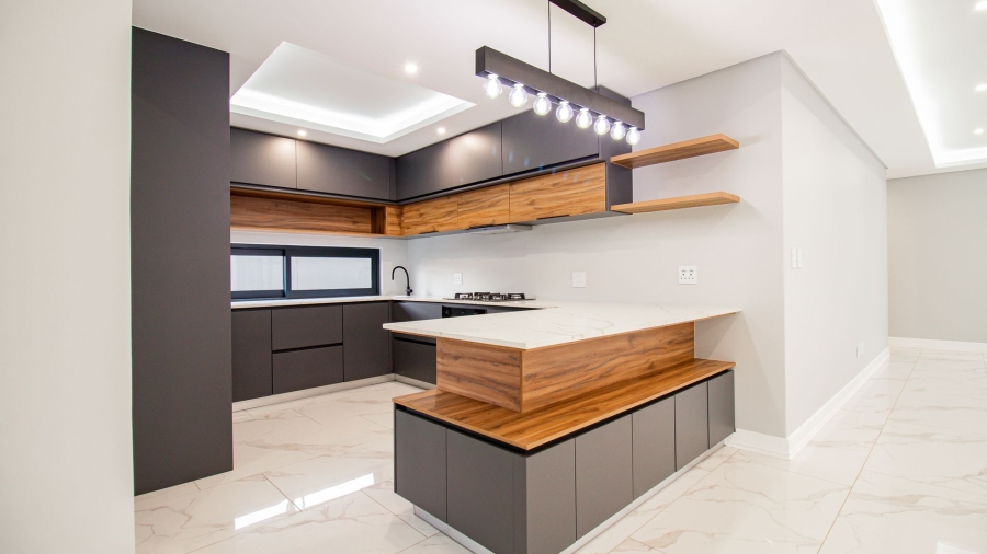 4 Bedroom Property for Sale in Morningside Manor Gauteng