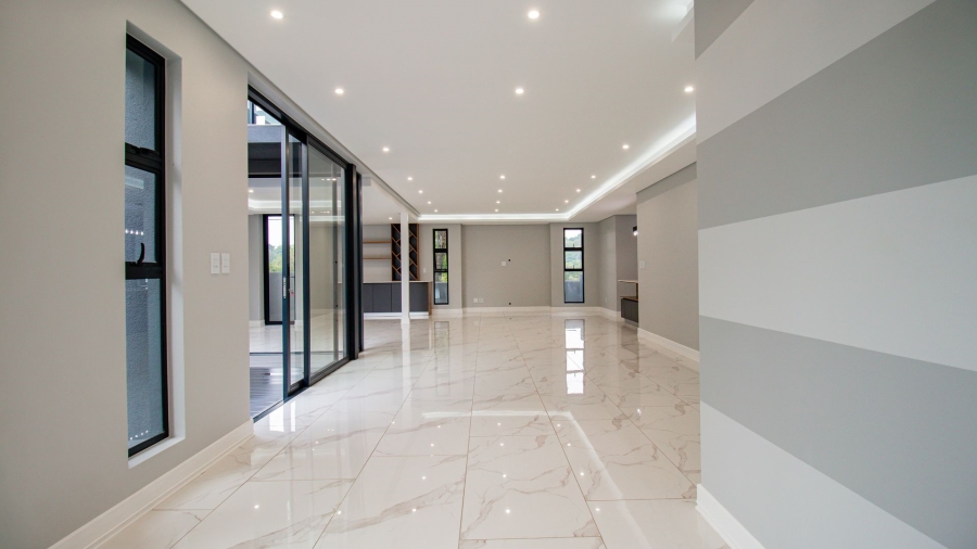 4 Bedroom Property for Sale in Morningside Manor Gauteng