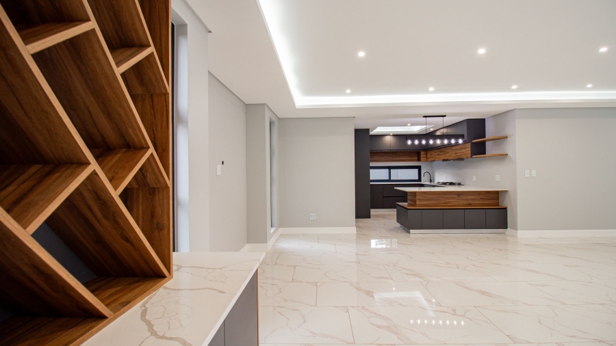 4 Bedroom Property for Sale in Morningside Manor Gauteng