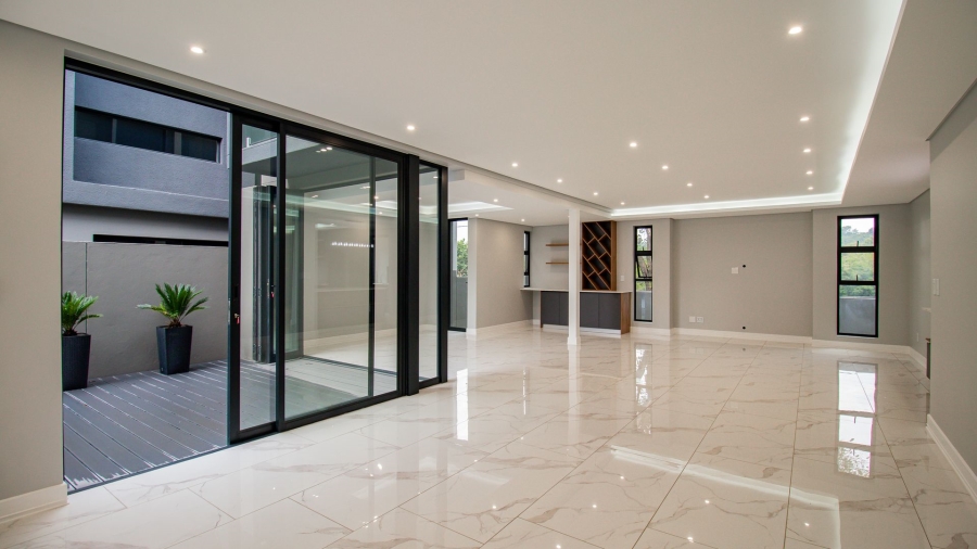 4 Bedroom Property for Sale in Morningside Manor Gauteng