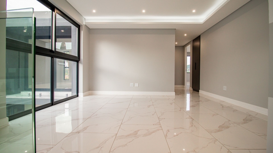 4 Bedroom Property for Sale in Morningside Manor Gauteng