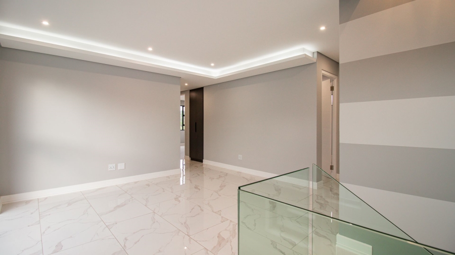 4 Bedroom Property for Sale in Morningside Manor Gauteng