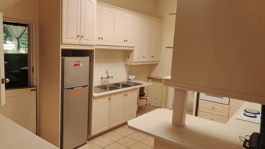 6 Bedroom Property for Sale in Vaalbank Gauteng