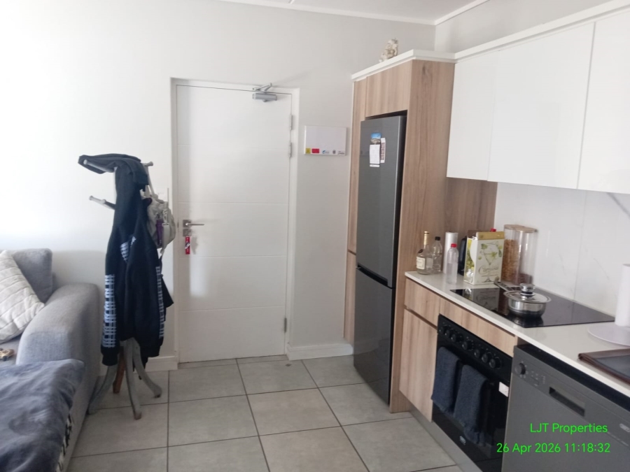 To Let 1 Bedroom Property for Rent in Waterfall Gauteng