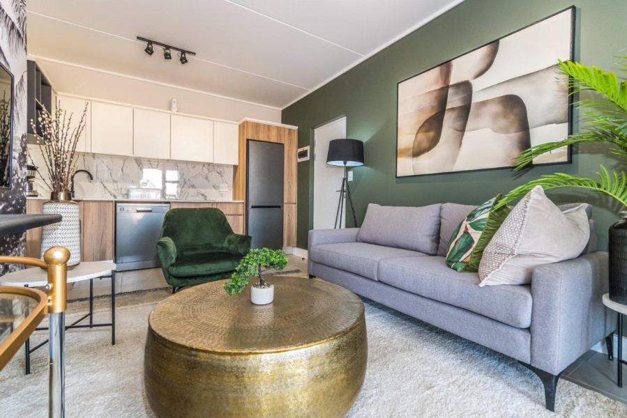 To Let 1 Bedroom Property for Rent in Waterfall Gauteng