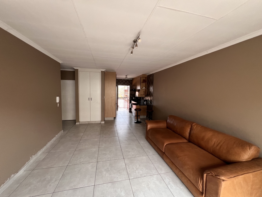 2 Bedroom Property for Sale in Alberton Central Gauteng