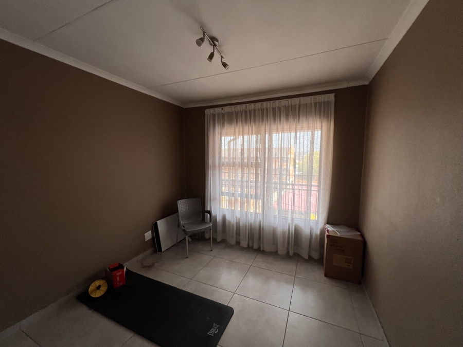 2 Bedroom Property for Sale in Alberton Central Gauteng