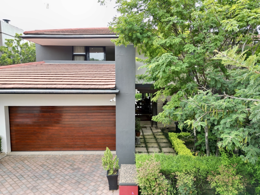 3 Bedroom Property for Sale in Lombardy Estate Gauteng