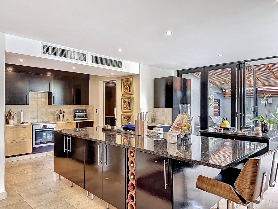 3 Bedroom Property for Sale in Lombardy Estate Gauteng