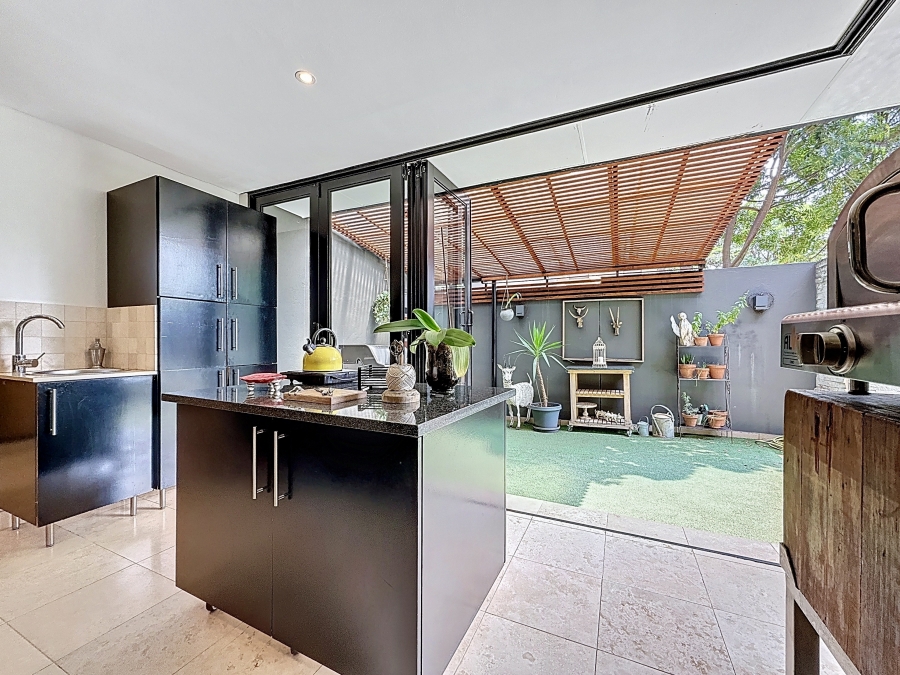 3 Bedroom Property for Sale in Lombardy Estate Gauteng