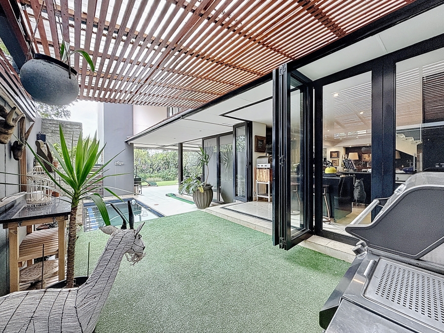 3 Bedroom Property for Sale in Lombardy Estate Gauteng