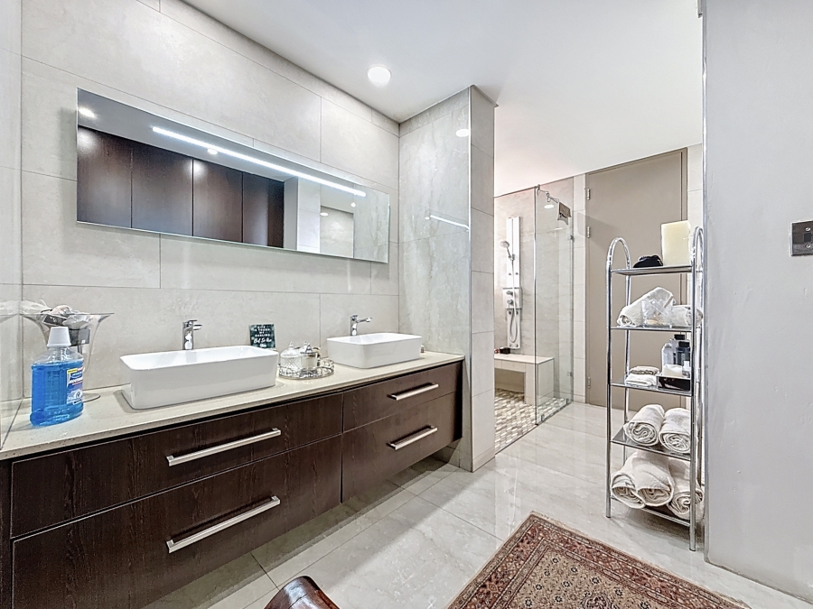 3 Bedroom Property for Sale in Lombardy Estate Gauteng