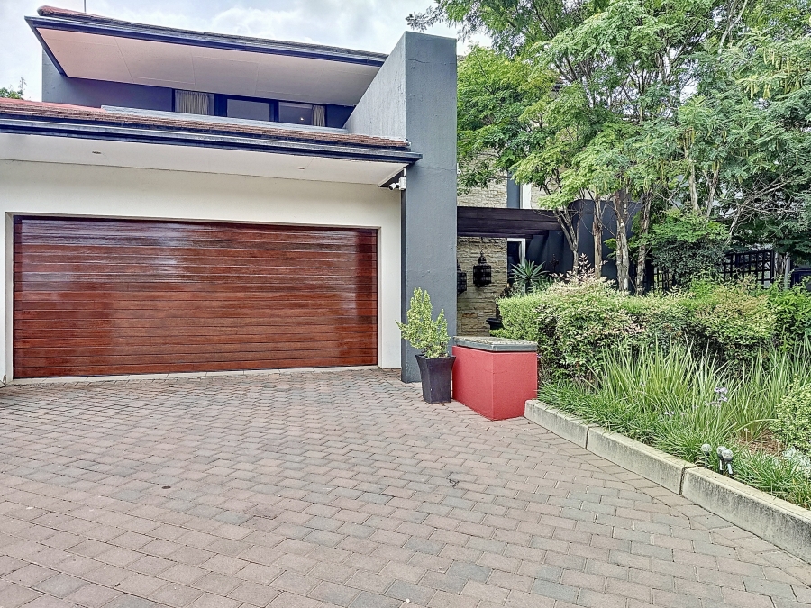 3 Bedroom Property for Sale in Lombardy Estate Gauteng