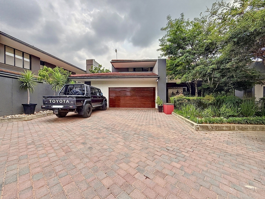 3 Bedroom Property for Sale in Lombardy Estate Gauteng