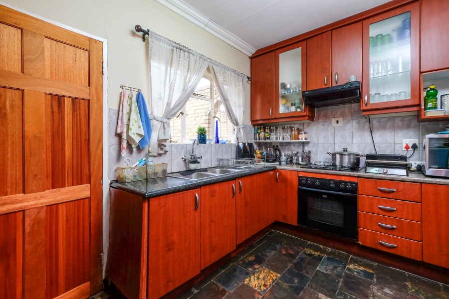 3 Bedroom Property for Sale in Tarlton Gauteng