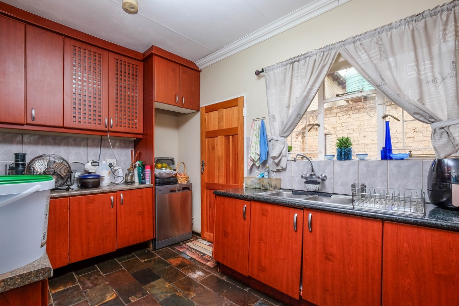 3 Bedroom Property for Sale in Tarlton Gauteng