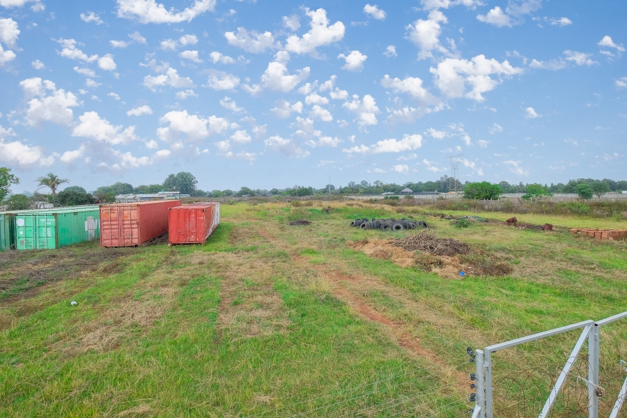 3 Bedroom Property for Sale in Tarlton Gauteng
