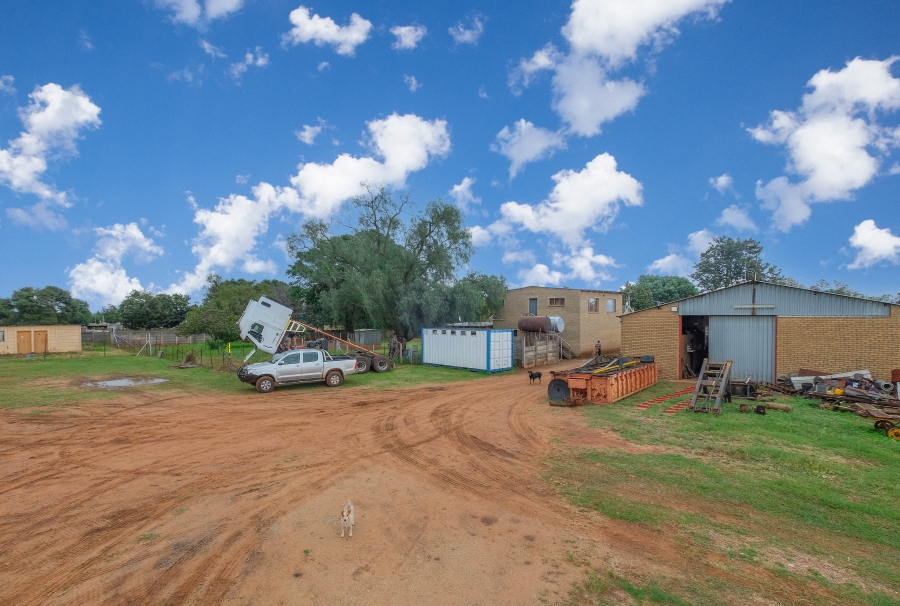 3 Bedroom Property for Sale in Tarlton Gauteng