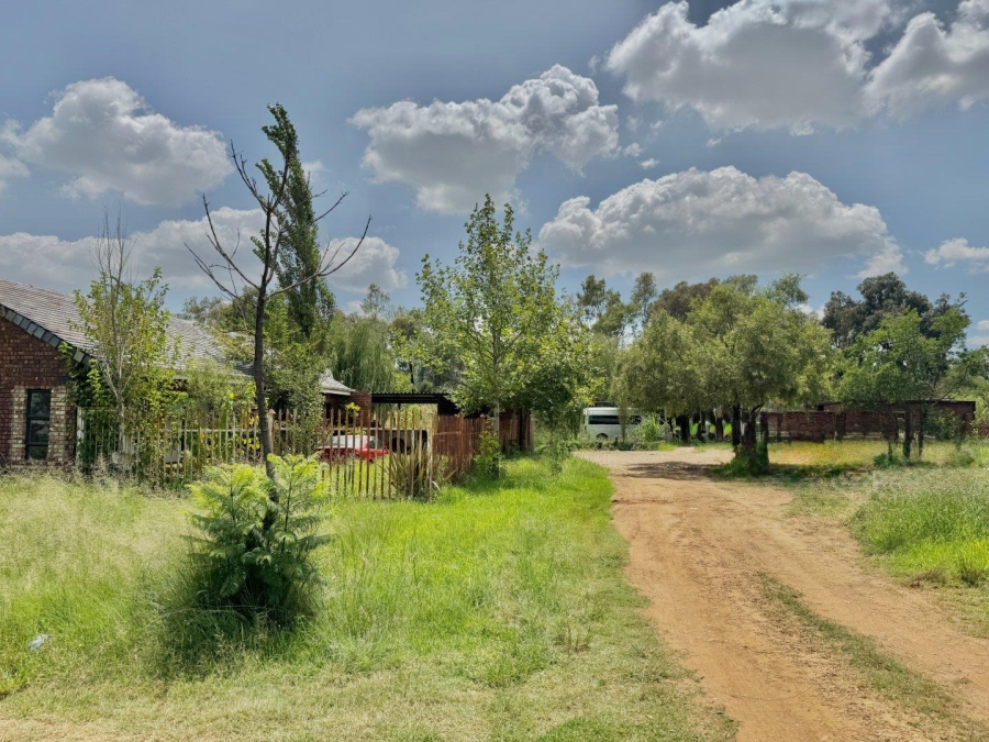 3 Bedroom Property for Sale in Mnandi Gauteng