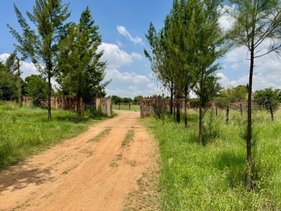 3 Bedroom Property for Sale in Mnandi Gauteng