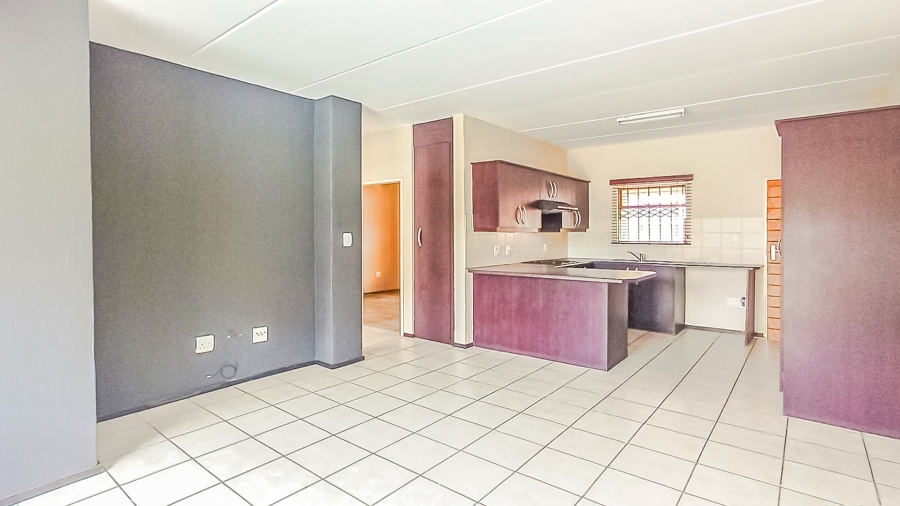 2 Bedroom Property for Sale in North Riding Gauteng