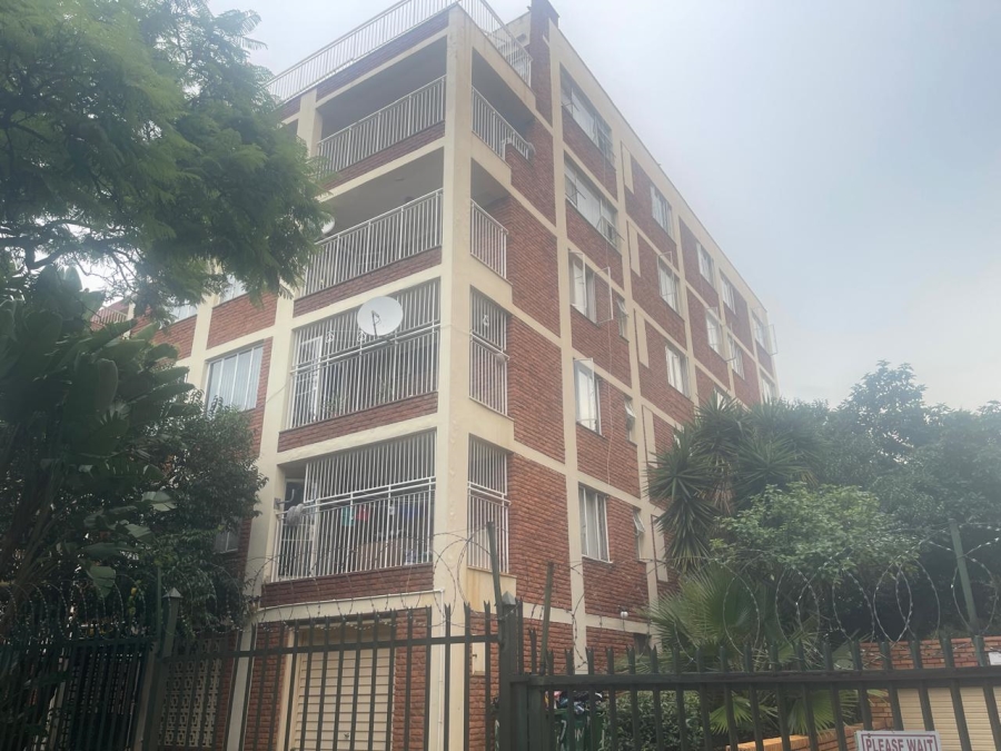 2 Bedroom Property for Sale in Sunnyside Gauteng
