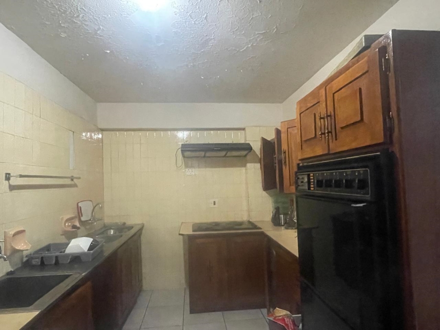 2 Bedroom Property for Sale in Sunnyside Gauteng