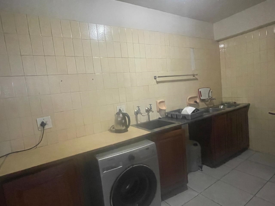 2 Bedroom Property for Sale in Sunnyside Gauteng