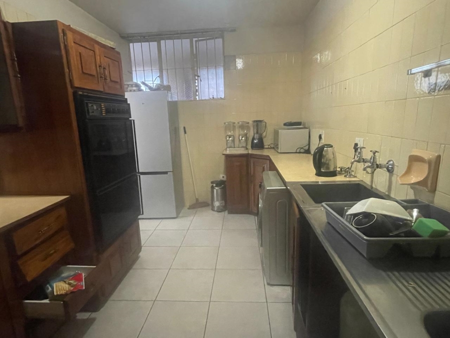 2 Bedroom Property for Sale in Sunnyside Gauteng