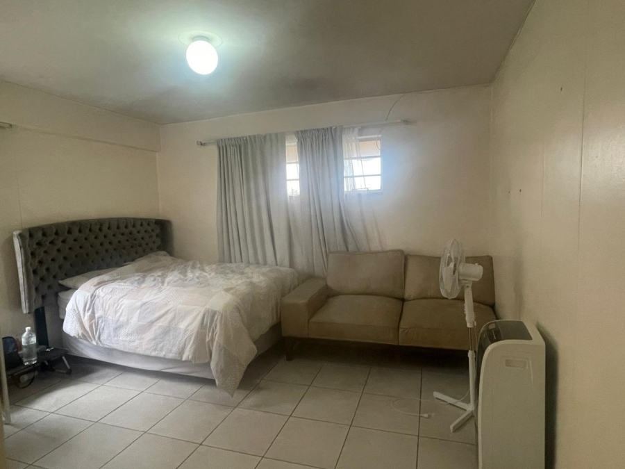 2 Bedroom Property for Sale in Sunnyside Gauteng