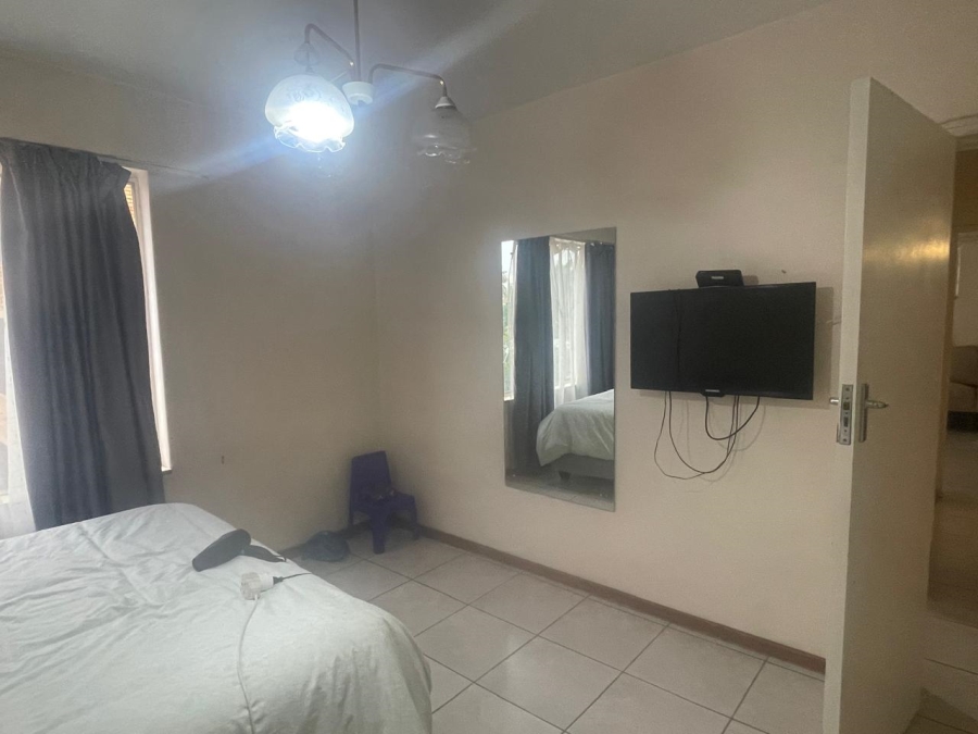 2 Bedroom Property for Sale in Sunnyside Gauteng