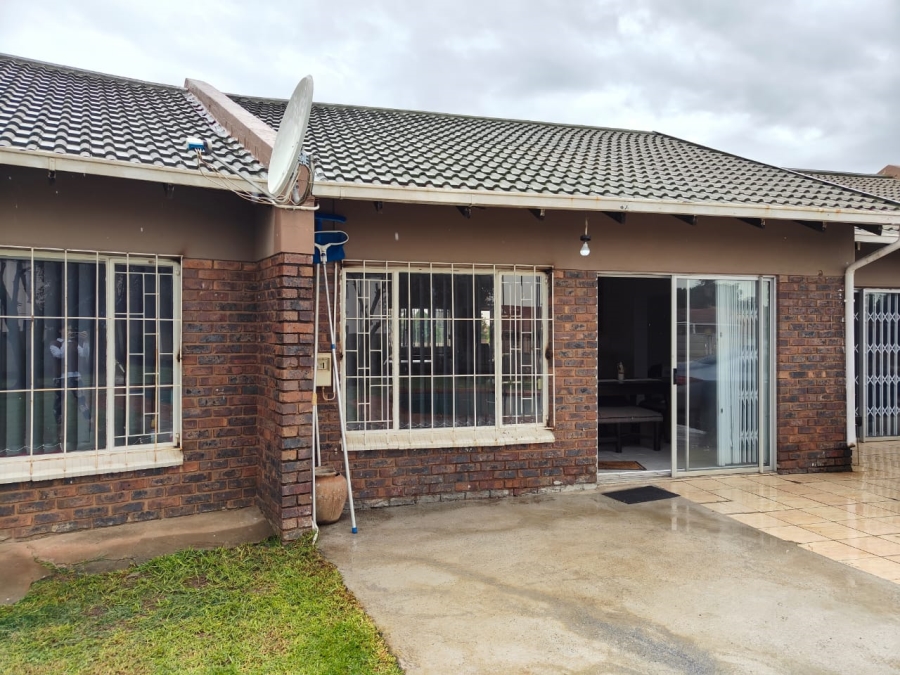 To Let 3 Bedroom Property for Rent in Waldrift Gauteng