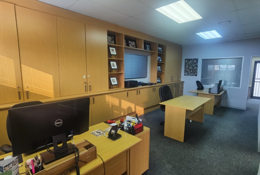 Commercial Property for Sale in Silver Lakes Gauteng