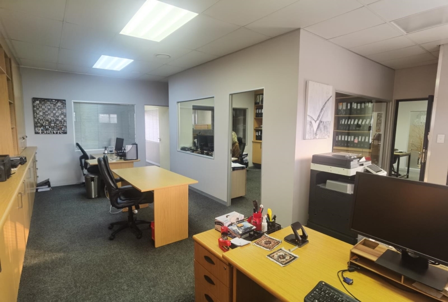 Commercial Property for Sale in Silver Lakes Gauteng