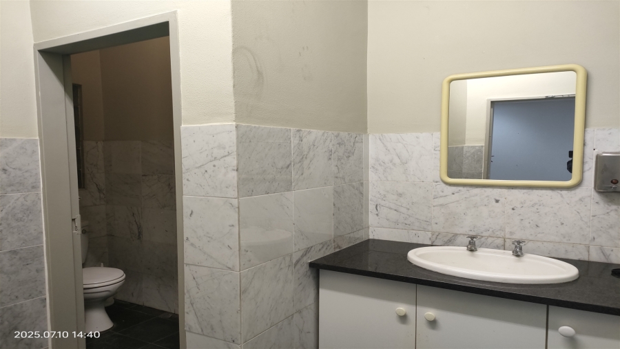 To Let commercial Property for Rent in Strijdom Park Gauteng