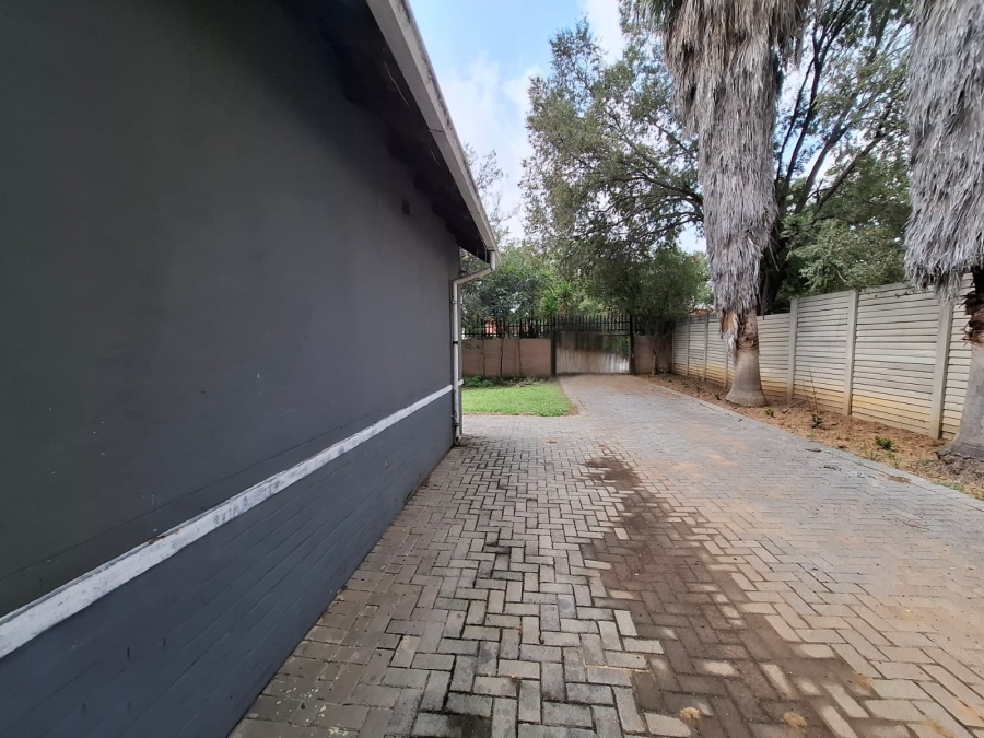 3 Bedroom Property for Sale in Three Rivers Gauteng