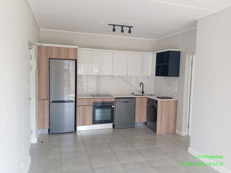 To Let 1 Bedroom Property for Rent in Waterfall Gauteng